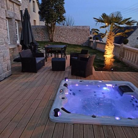 Luxueuse Villa Au Pied Du Chateau דינאן מראה חיצוני תמונה
