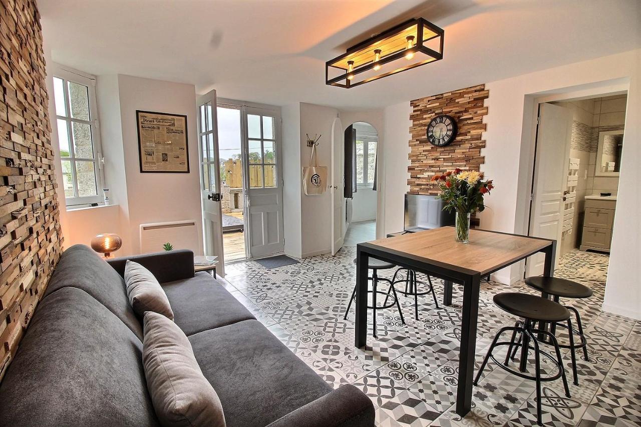 Luxueuse Villa Au Pied Du Chateau דינאן מראה חיצוני תמונה